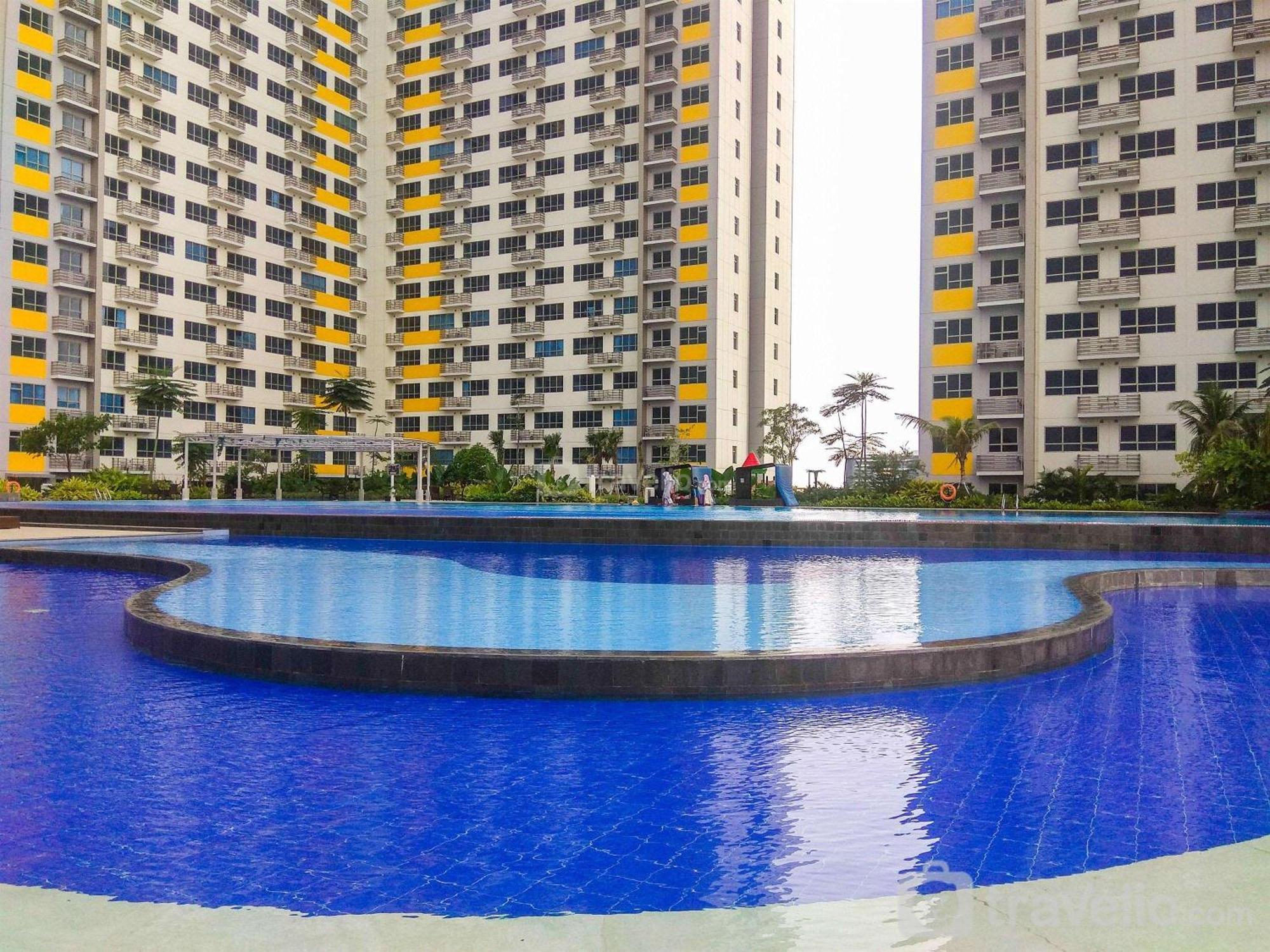Gorgeous 2br Springlake Summarecon By Travelio Apartemen Bekasi